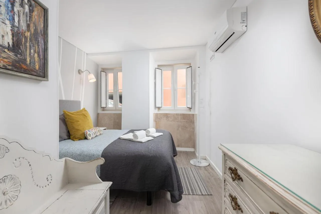 아파트 Designer Flats In Lapa By Lovelystay 리스본