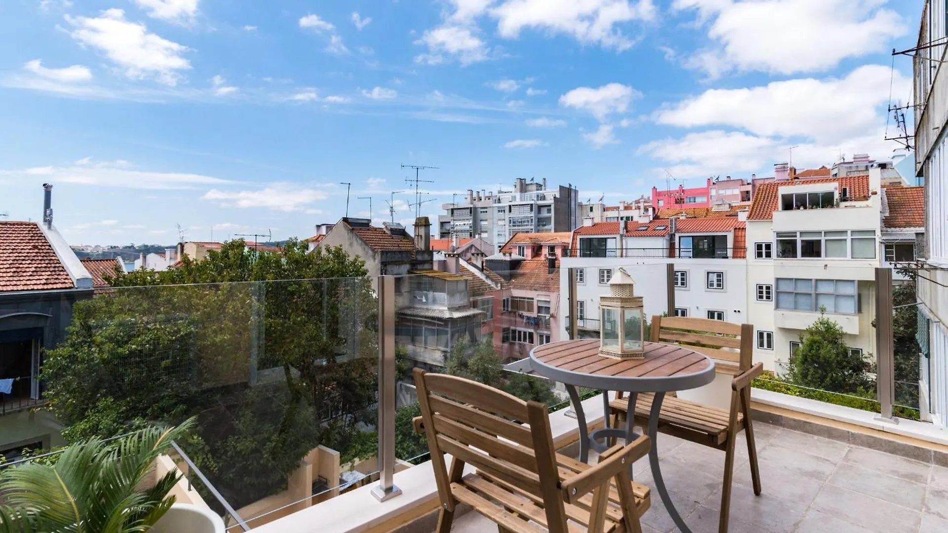 Designer Flats In Lapa By Lovelystay Lisboa 0*,