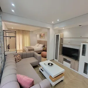 https://luxury-studios-jm.albaniahotels.org