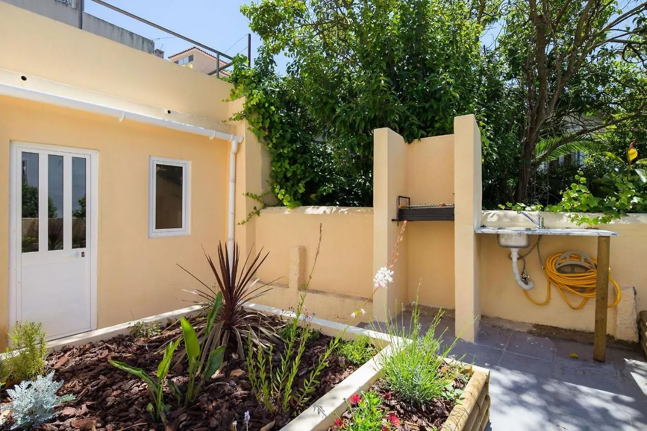 Designer Flats In Lapa By Lovelystay Lisboa 0*,  Portugal