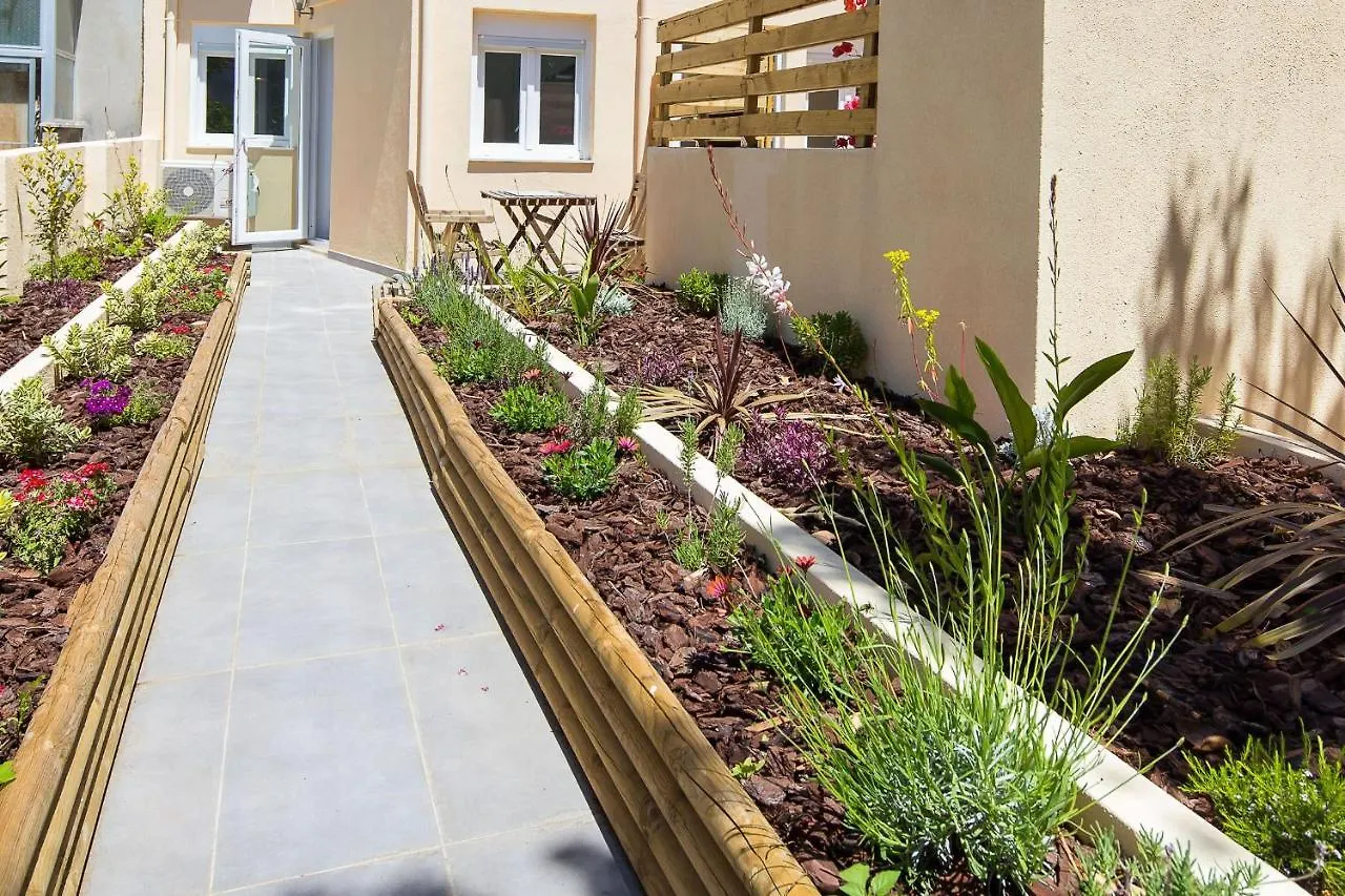 Designer Flats In Lapa By Lovelystay Lisbon Apartment