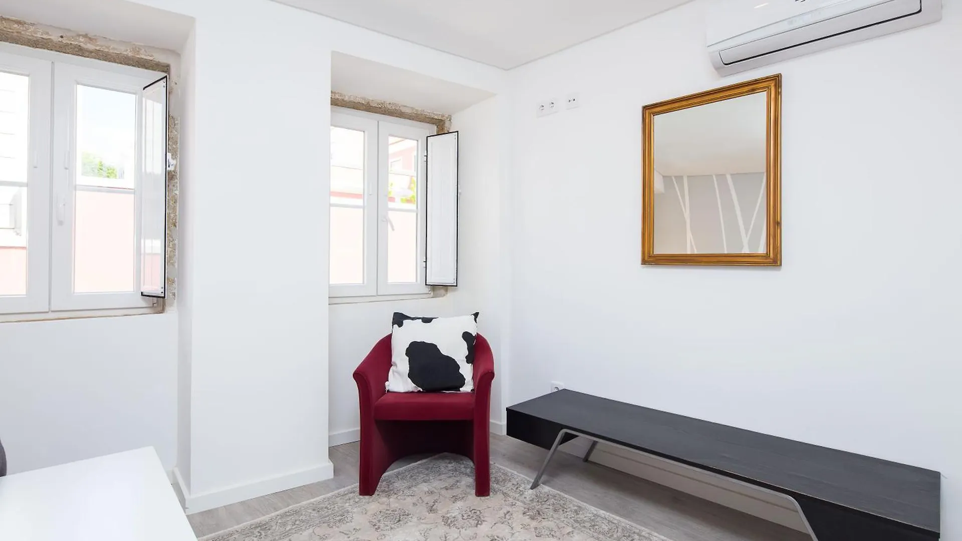 Designer Flats In Lapa By Lovelystay Lisbon
