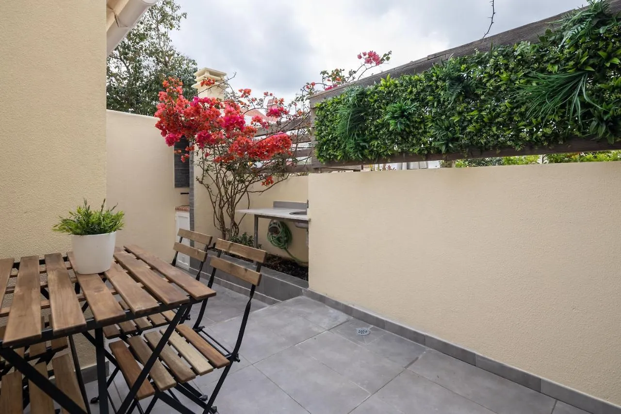 Designer Flats In Lapa By Lovelystay Lisbon Apartment