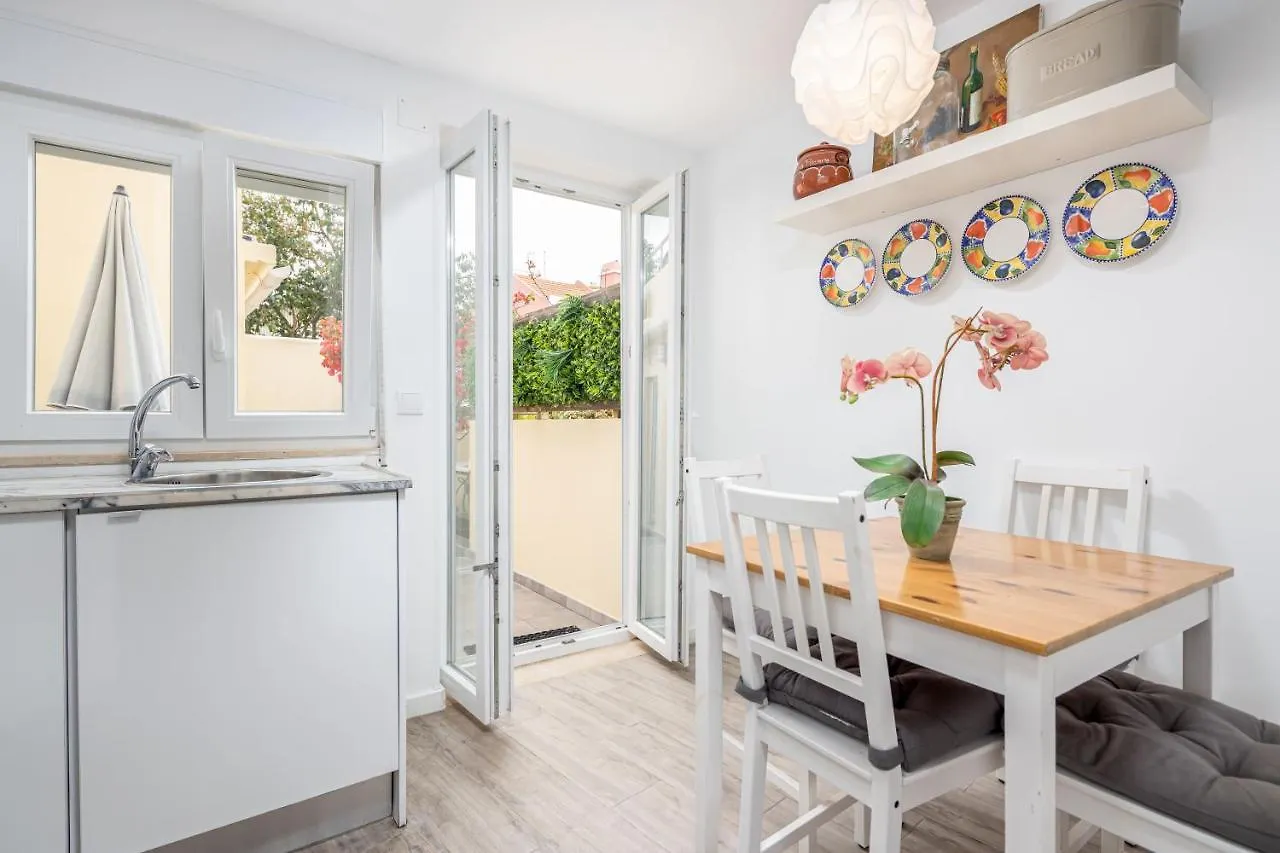 Designer Flats In Lapa By Lovelystay Lisbon